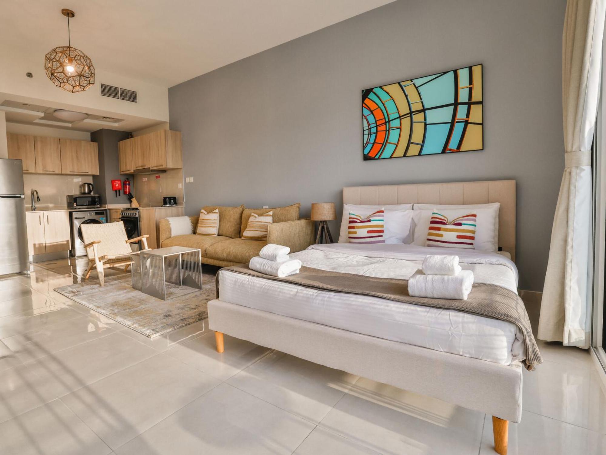 Luxury Apartments Business Bay Gym Pool Parking By Sojo Stay Dubai Exterior photo
